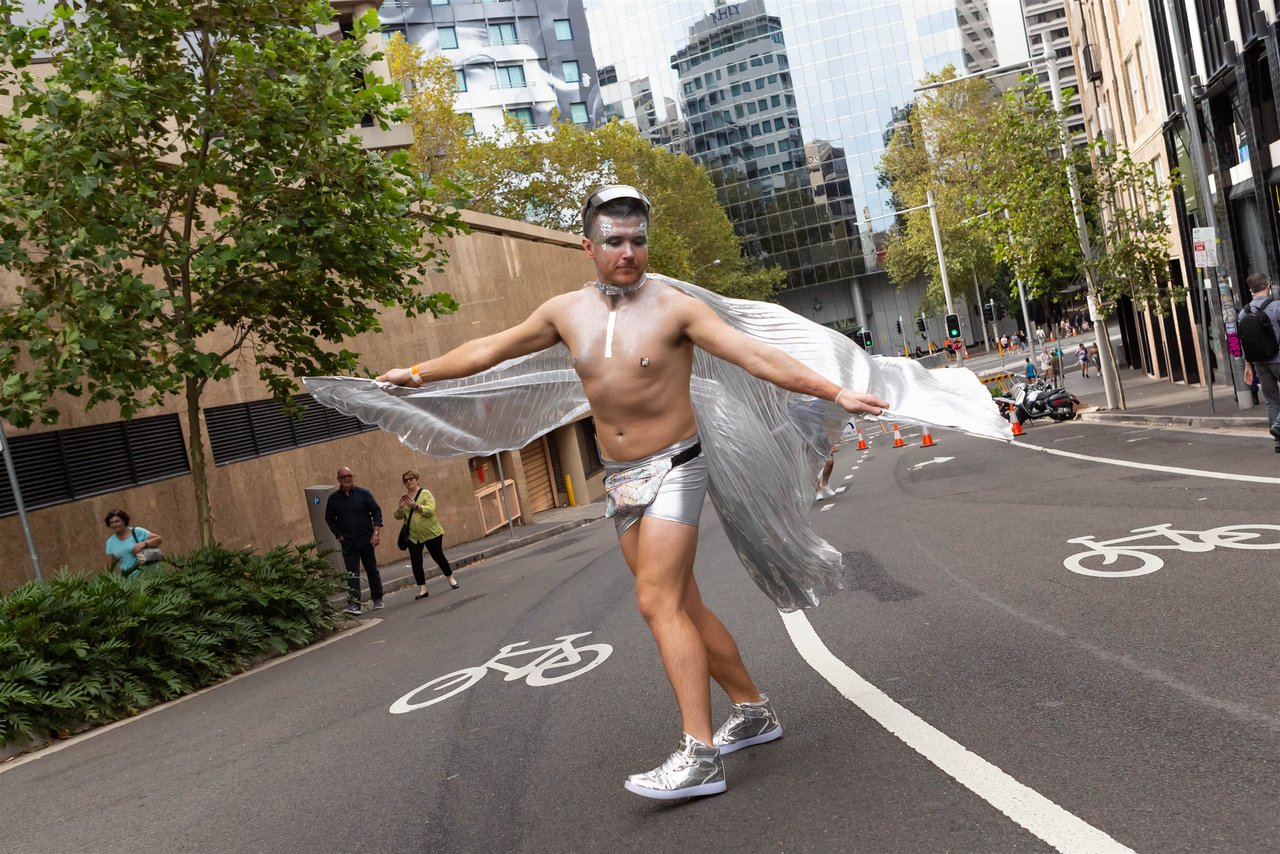 Gay Cruising History Renaissance To Digital Era